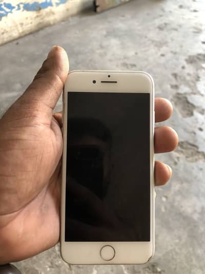 iPhone 8