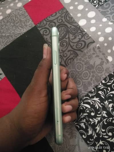 Apple iPhone 11 with Box