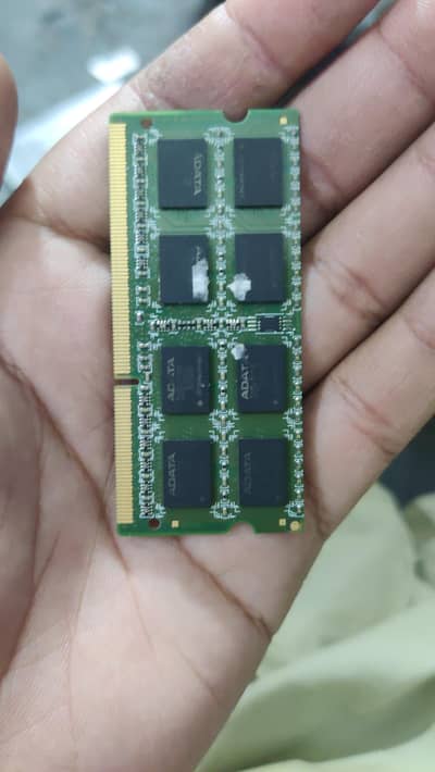 4 GB DDR3 RAM USED ALL OK