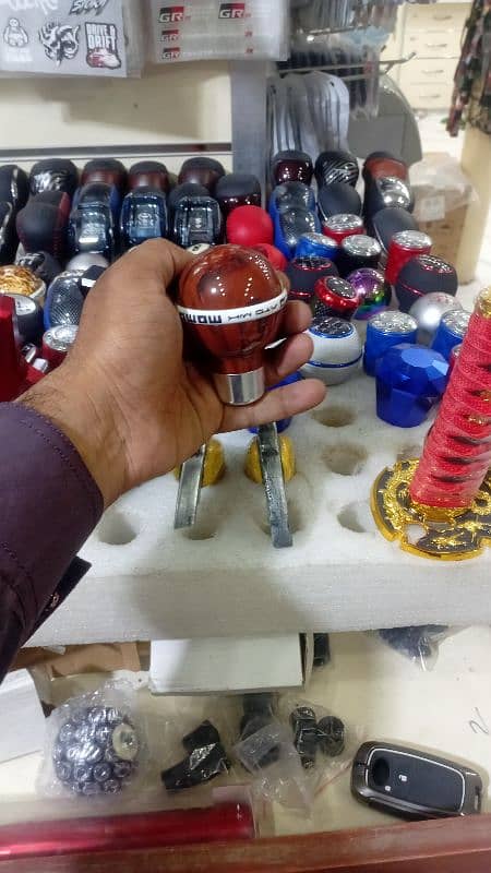 gear knobs for auto and manuals 3