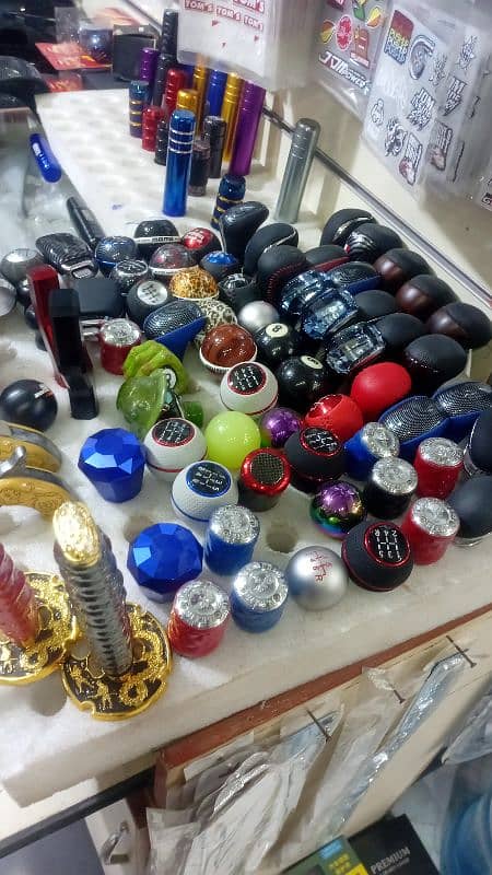 gear knobs for auto and manuals 6