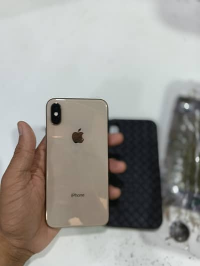 iPhone XS