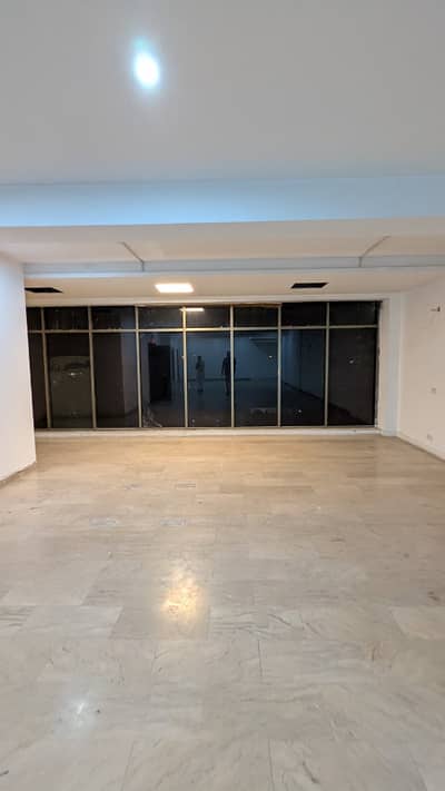8 Marla Commercial Software house & Online work 4th Floor Available For Rent Phase 6 DHA