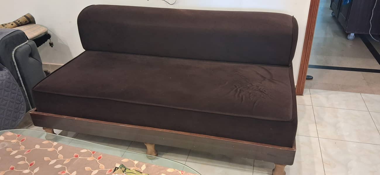 Three seater sofa 3