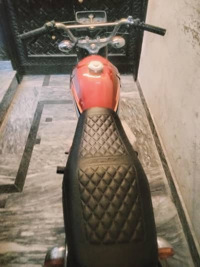 price 135000 honda 125 for sale neat nd caleen no work required