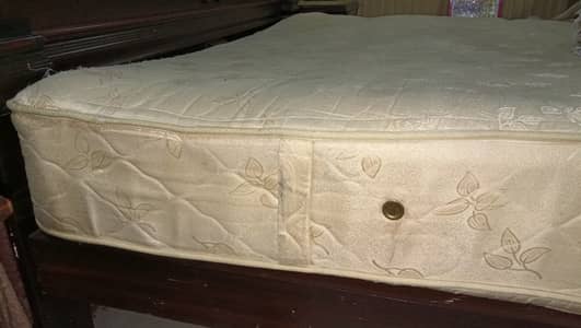 King size Mattress perfect in and out