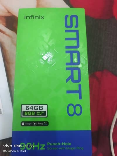 Infinix Smart 8     4-4/64 GB with complet box