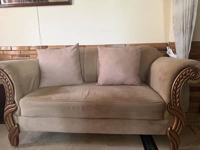 Traditional Charming 4-Seater Sofa Set
