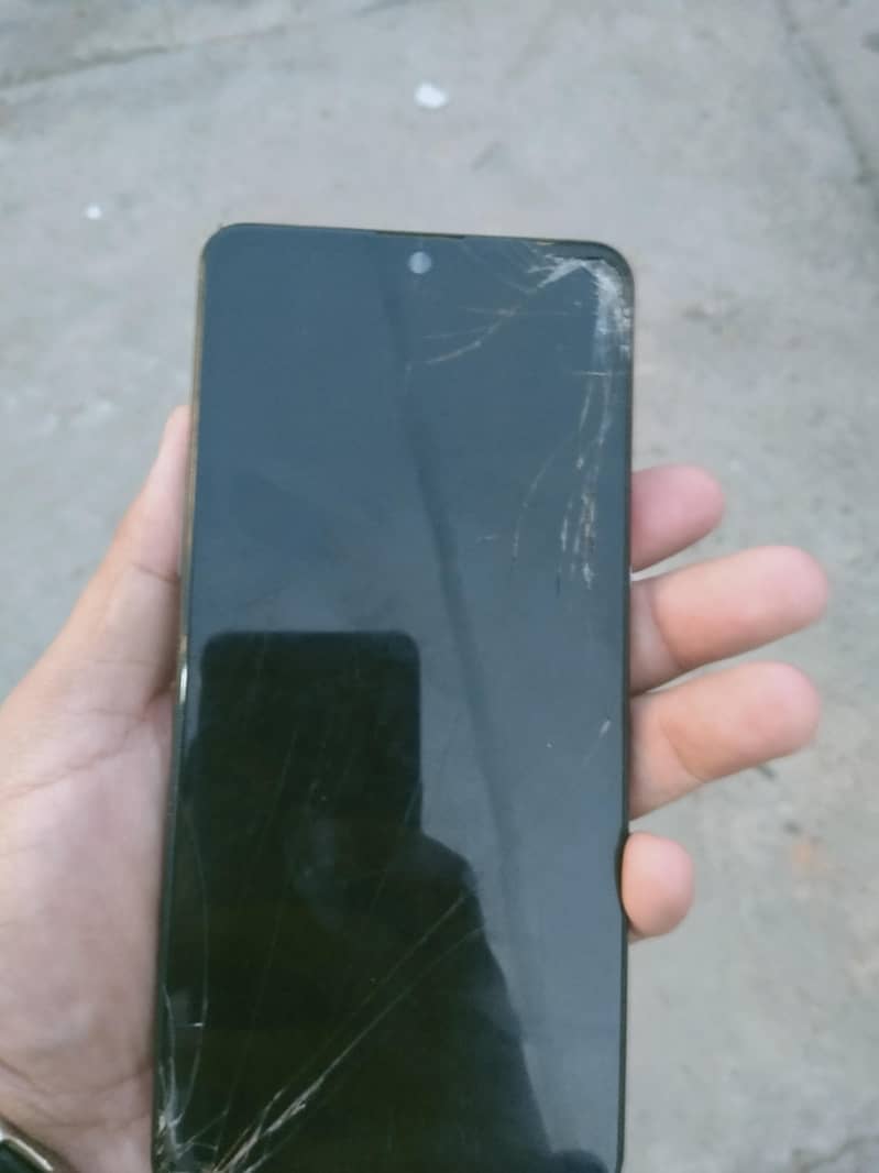 Sharp Aquos Zero basic 5G 1