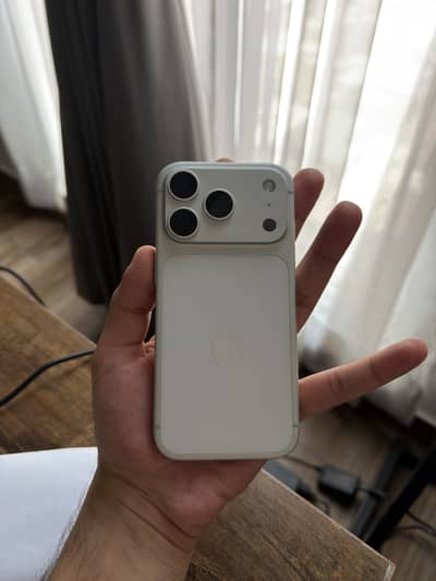 Apple iPhone 17 Pro