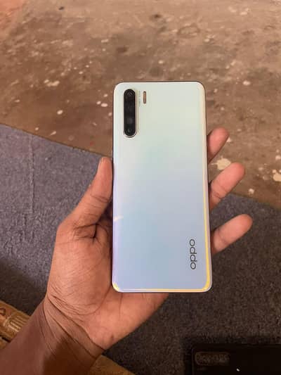 OPPO Reno 3