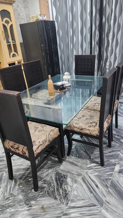 6 seater dining table