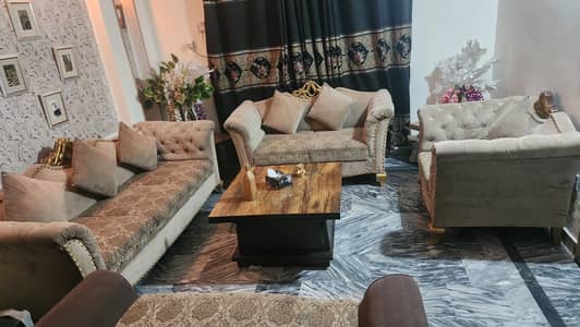 6 seater from wooden land