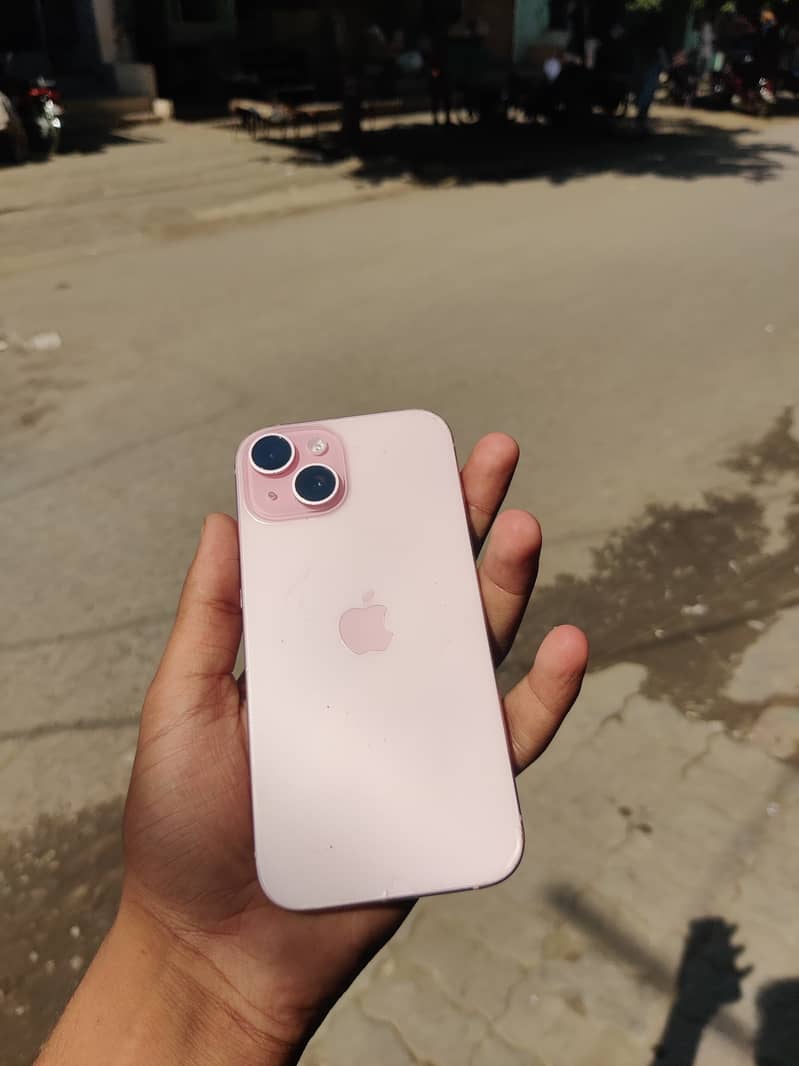iphone 15 4
