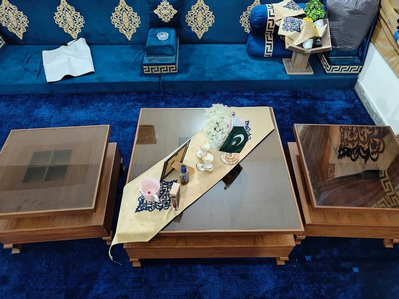 3 Table Set 0