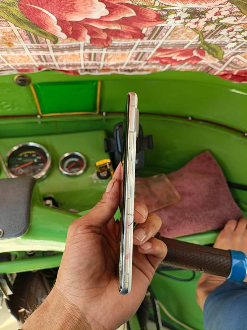 Google Pixel 7 Pro 4