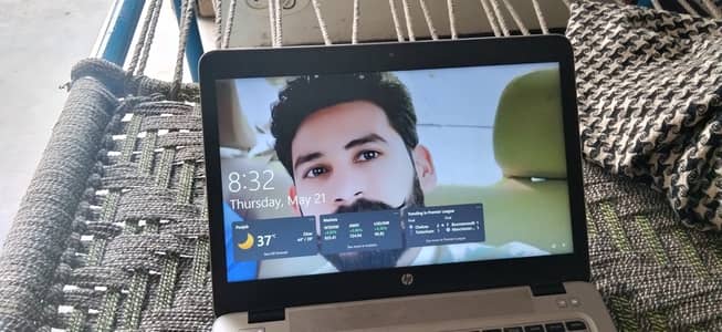 Laptop cor i5