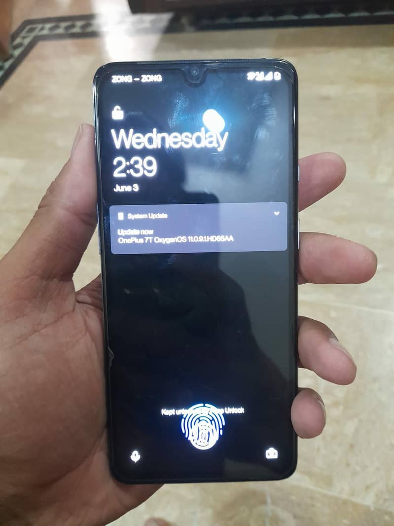 One Plus 7T 1