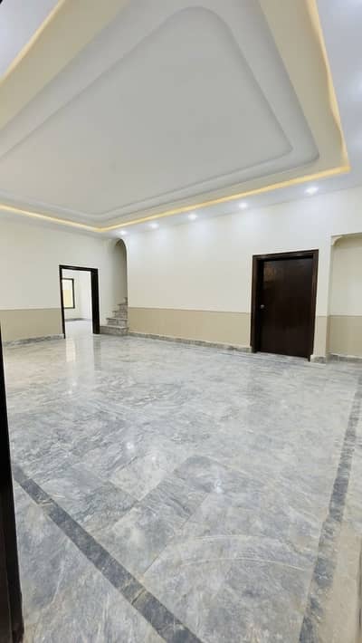 House For Sale near Cantt or Dera Adda Chowk
