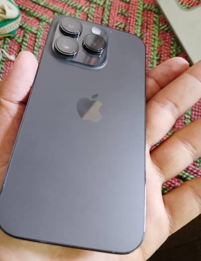 iPhone 14 Pro 256GB LLA | JV (Sim Locked) | Box aur Cable ke Sath