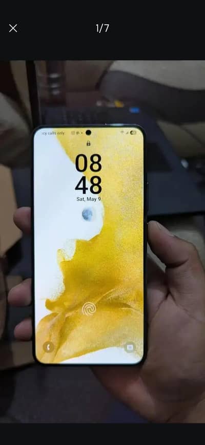 Samsung Mobile S22 Plus