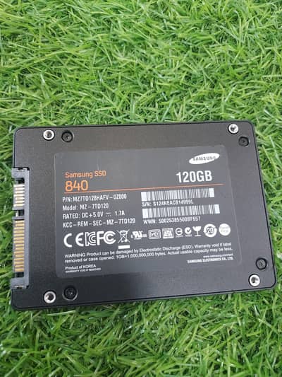 samsung 120 gb ssd Excellent health and condition