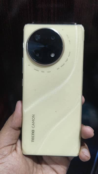 Tecno CAMON 30S