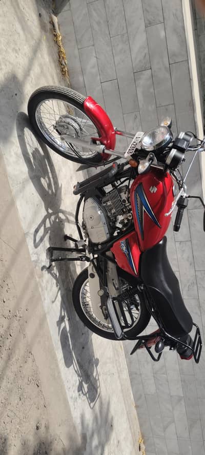 Suzuki GS 150
