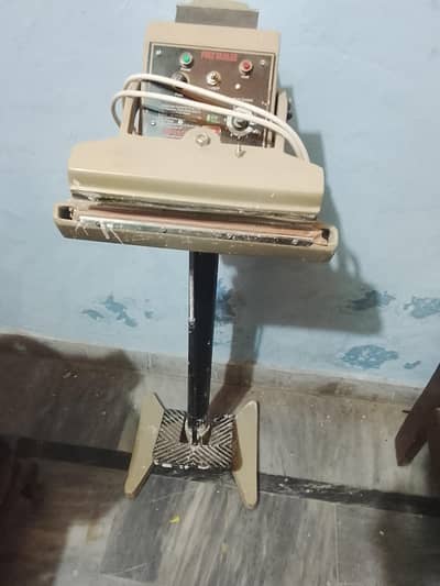Hot sealer machine price 30k