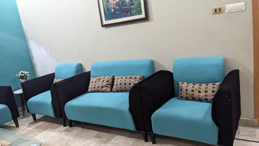 sofa set in good condition