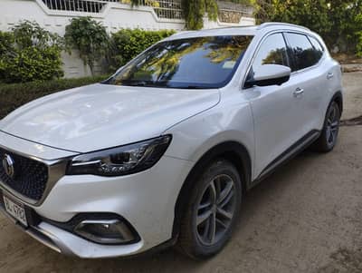 MG HS 2021