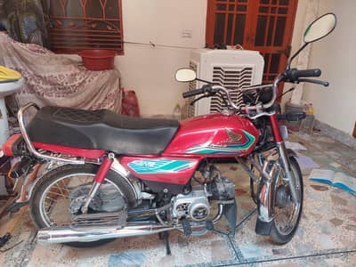 Honda CD70 for sale