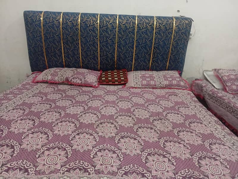 bed for sell 0