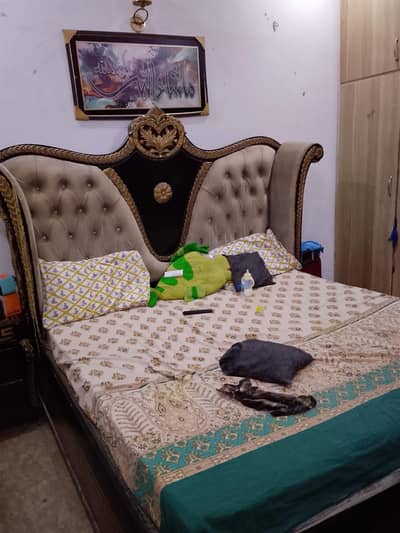 king bed set showkas sufa room chairs matters room sufa chairs k sat g
