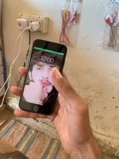 iPhone 7 PTA Approved 128gb