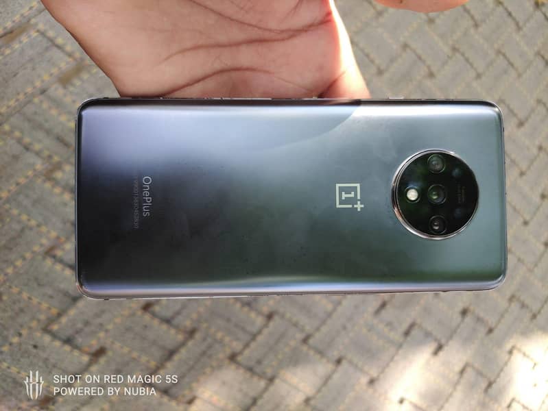 One Plus 7T 1