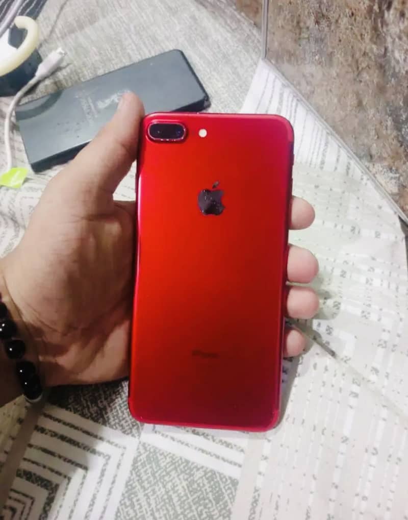 Apple iPhone 7 Plus 2