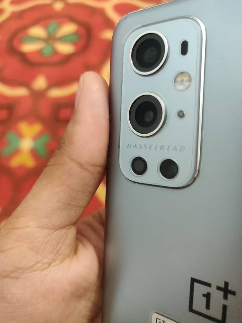 One Plus 9 Pro 4