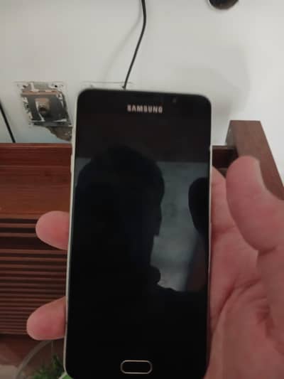 samsung galaxy a7 2016 2gb 16 rom exchange offer