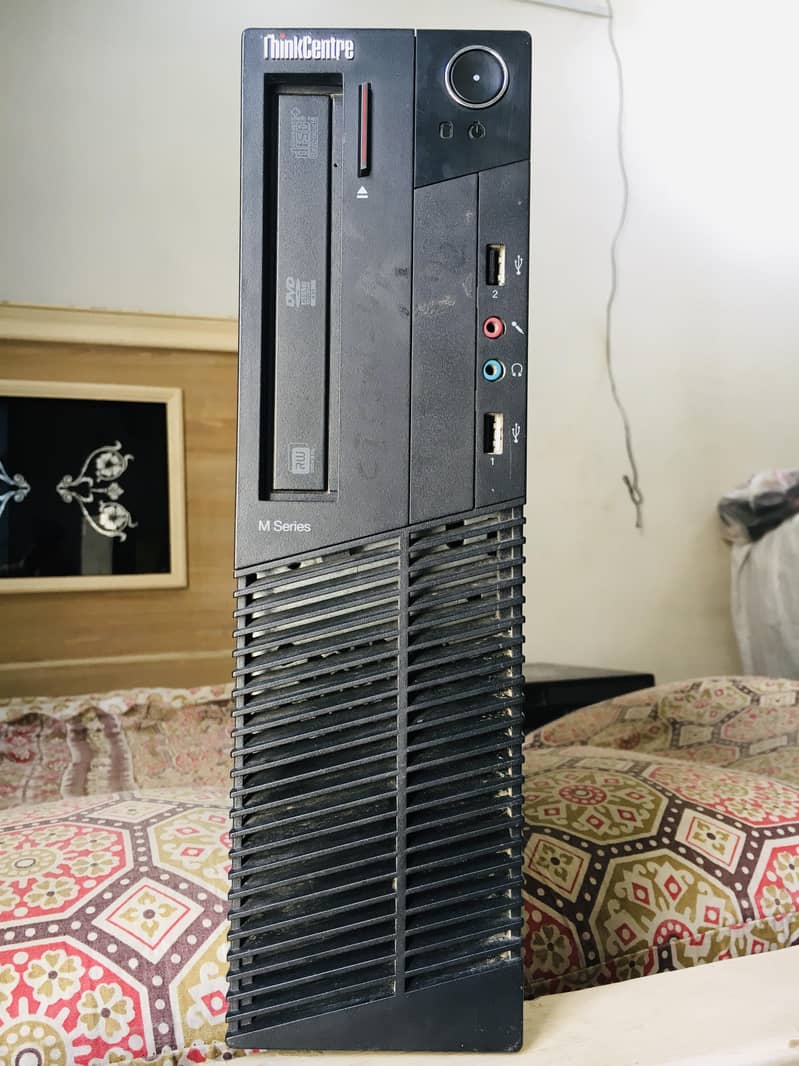 2 computers hen pc cpu 4