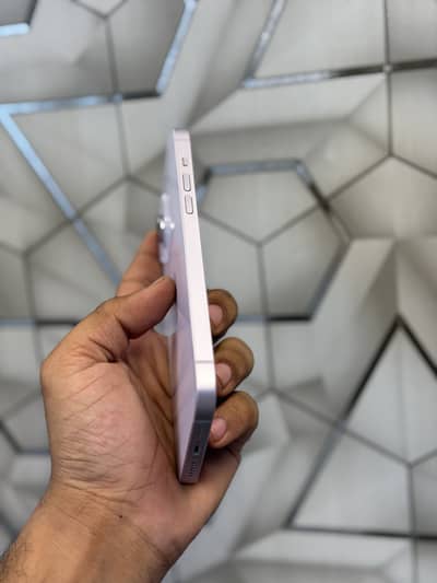 iPhone 14 plus jv 128GB Storage 96% Health