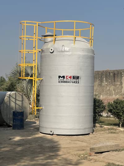 Fiberglass water, chemical & septic Tanks