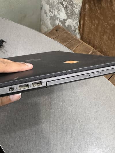 Hp ka laptop ha totally ok ha