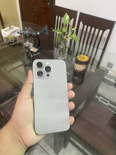 Apple iPhone 15 Pro Max