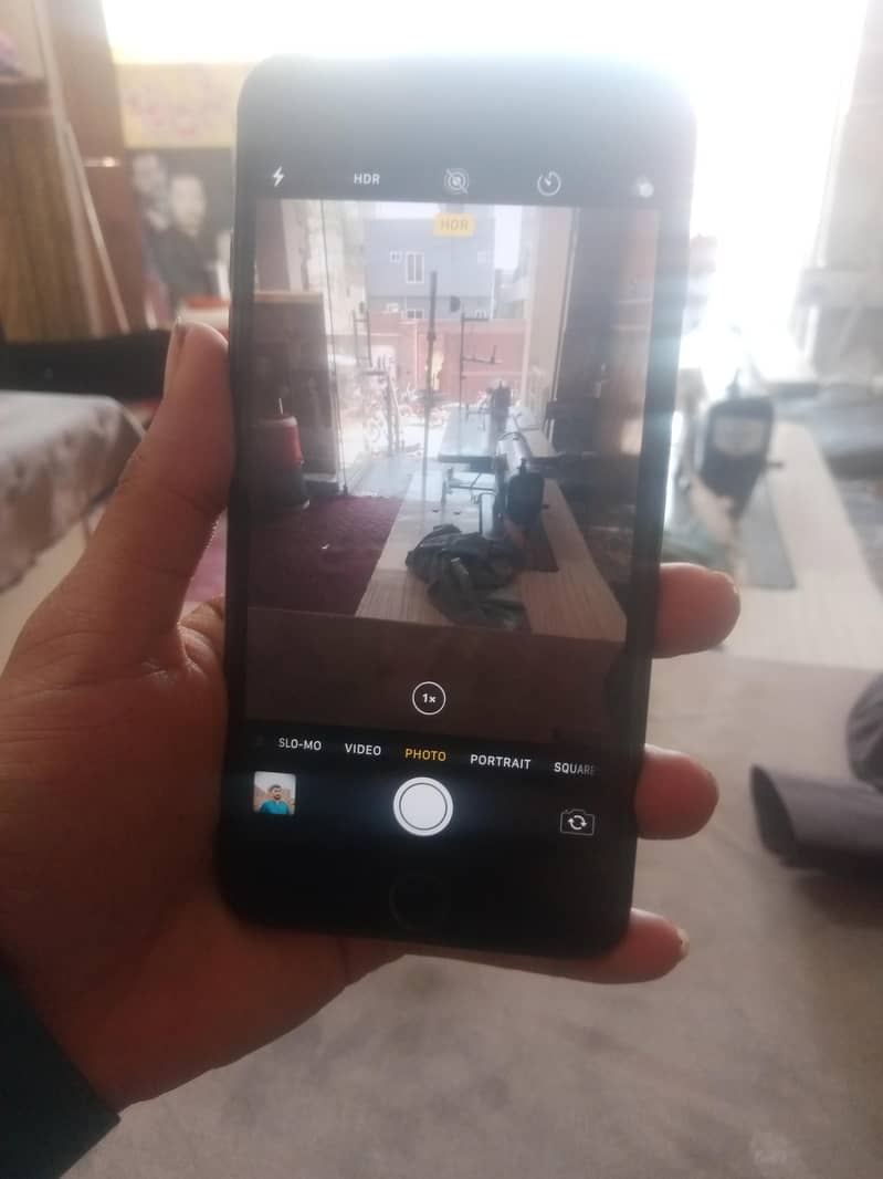 Apple iPhone 7 Plus 2