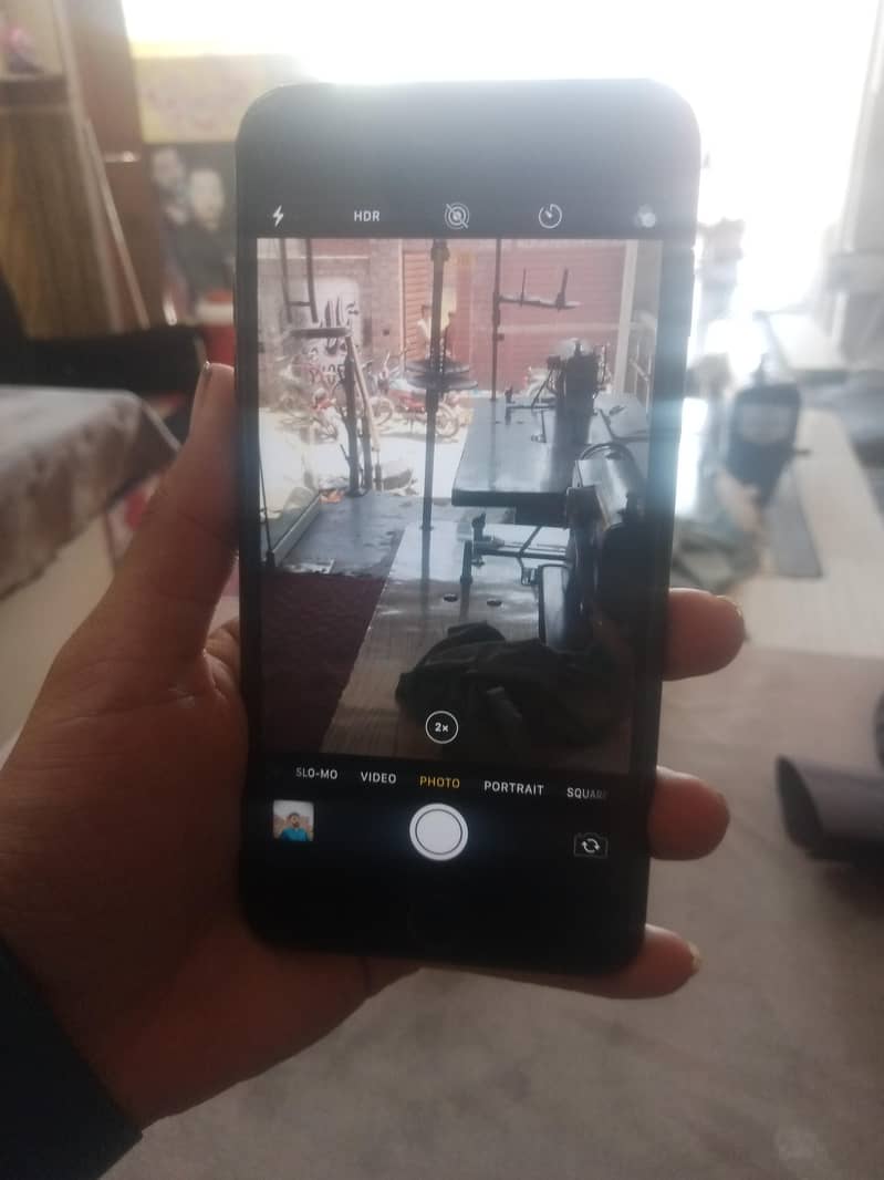 Apple iPhone 7 Plus 3