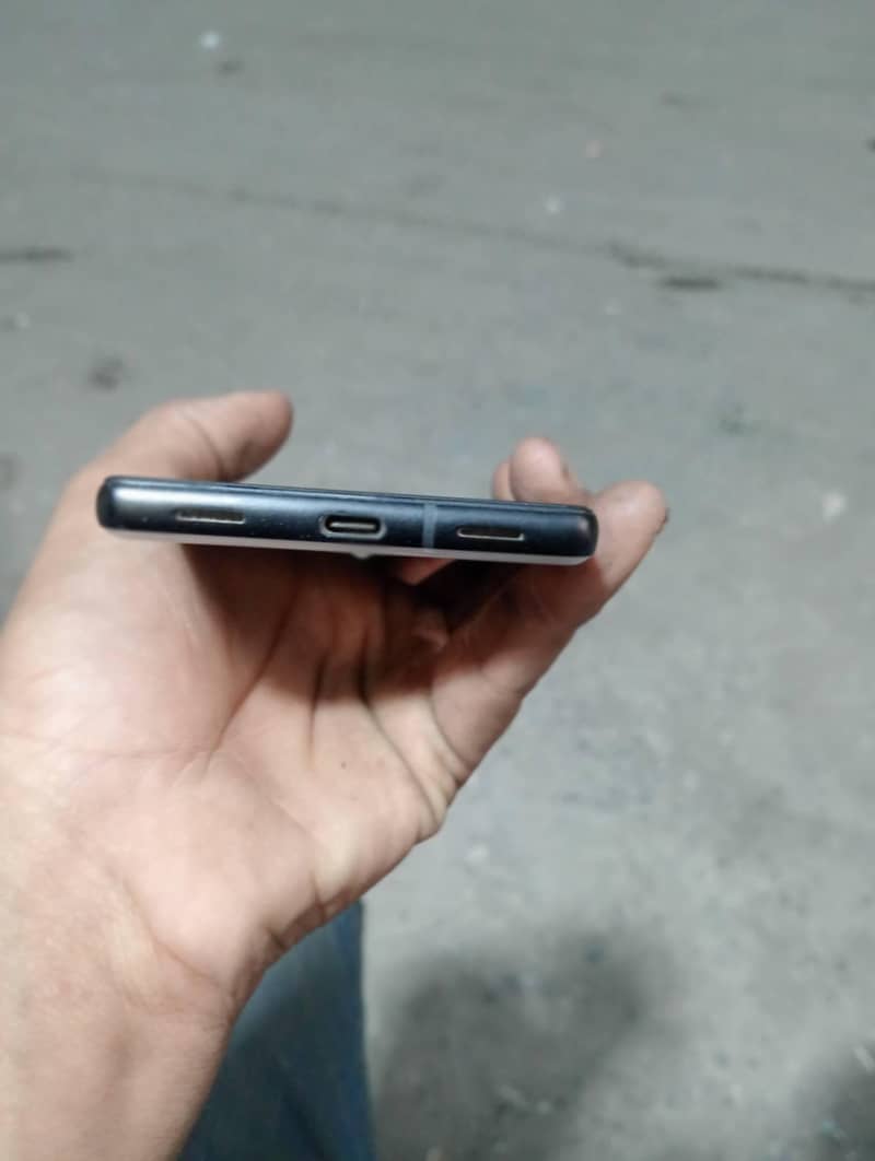 Google Pixel 6a 4