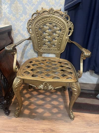 Table nd chairs