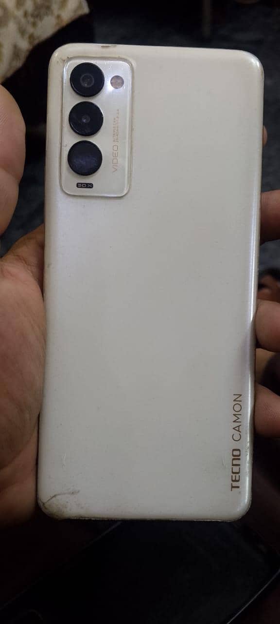 Tecno Camon 18P 5