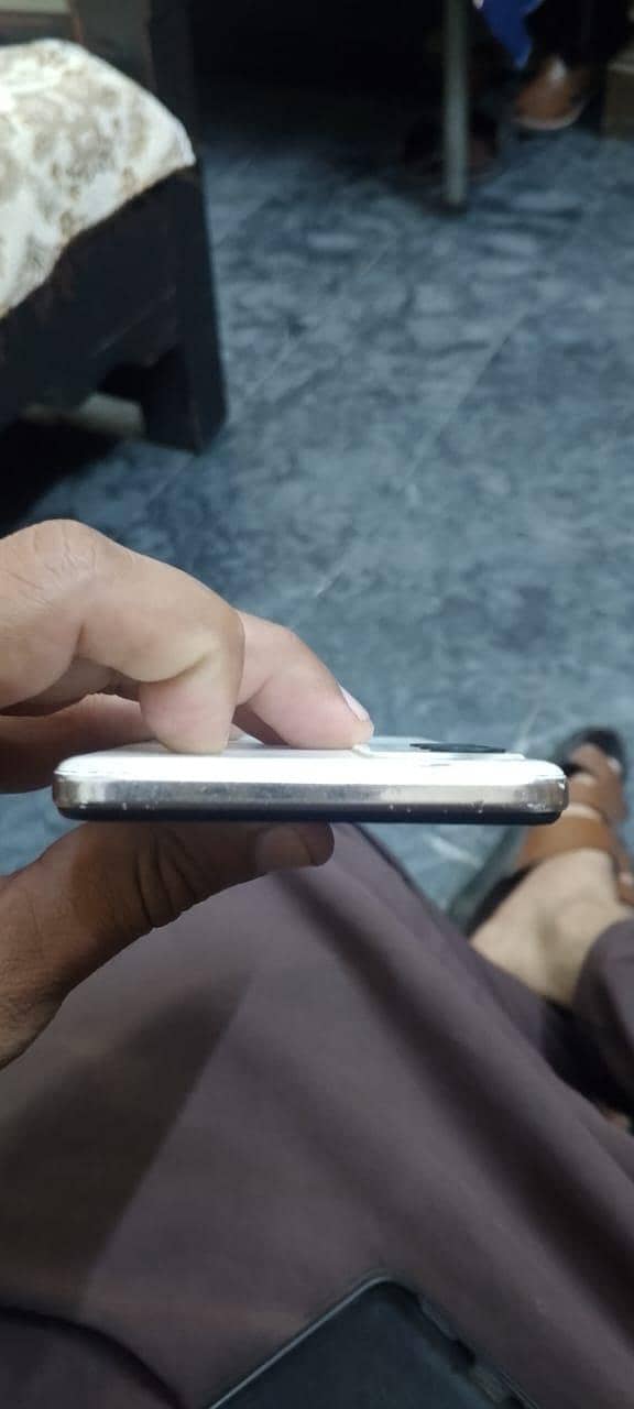 Tecno Camon 18P 6